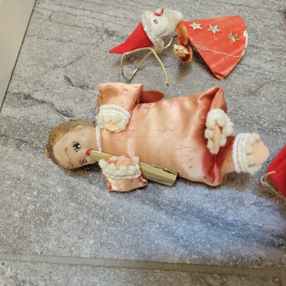 Vtg~KITSCHY~Christmas Ornament Lot 5 Japan Santa Angel Pixie Elves Flocked Bead - Picture 3 of 7